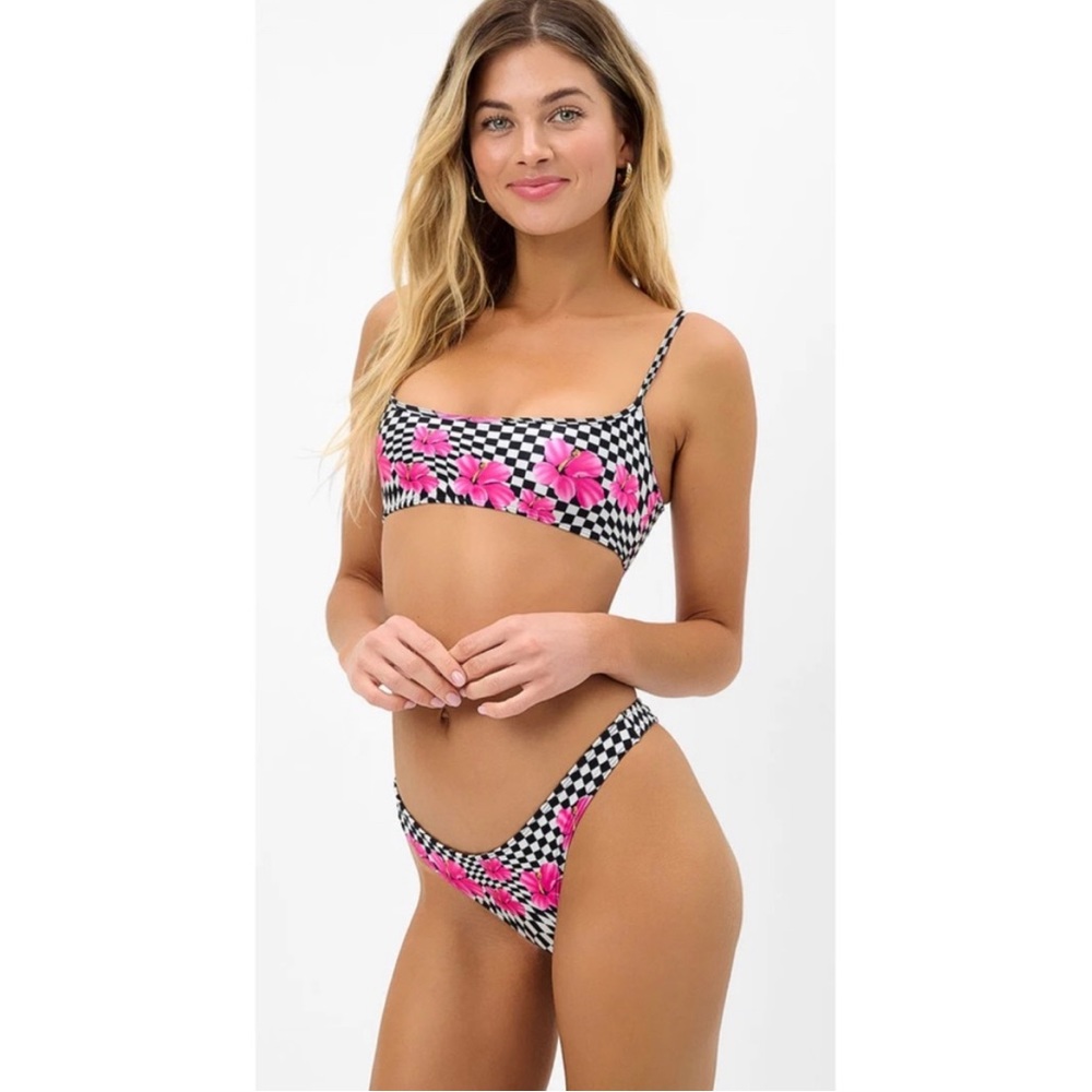 Frankie’s Dallas Shine Bralette Top